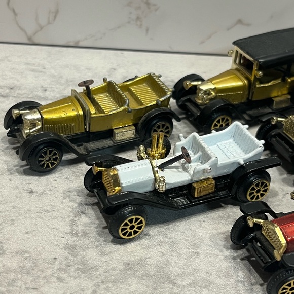 Set of 5 Vintage Classic Diecast Toy Cars Hong Kong and Macau - Picture 11 of 16